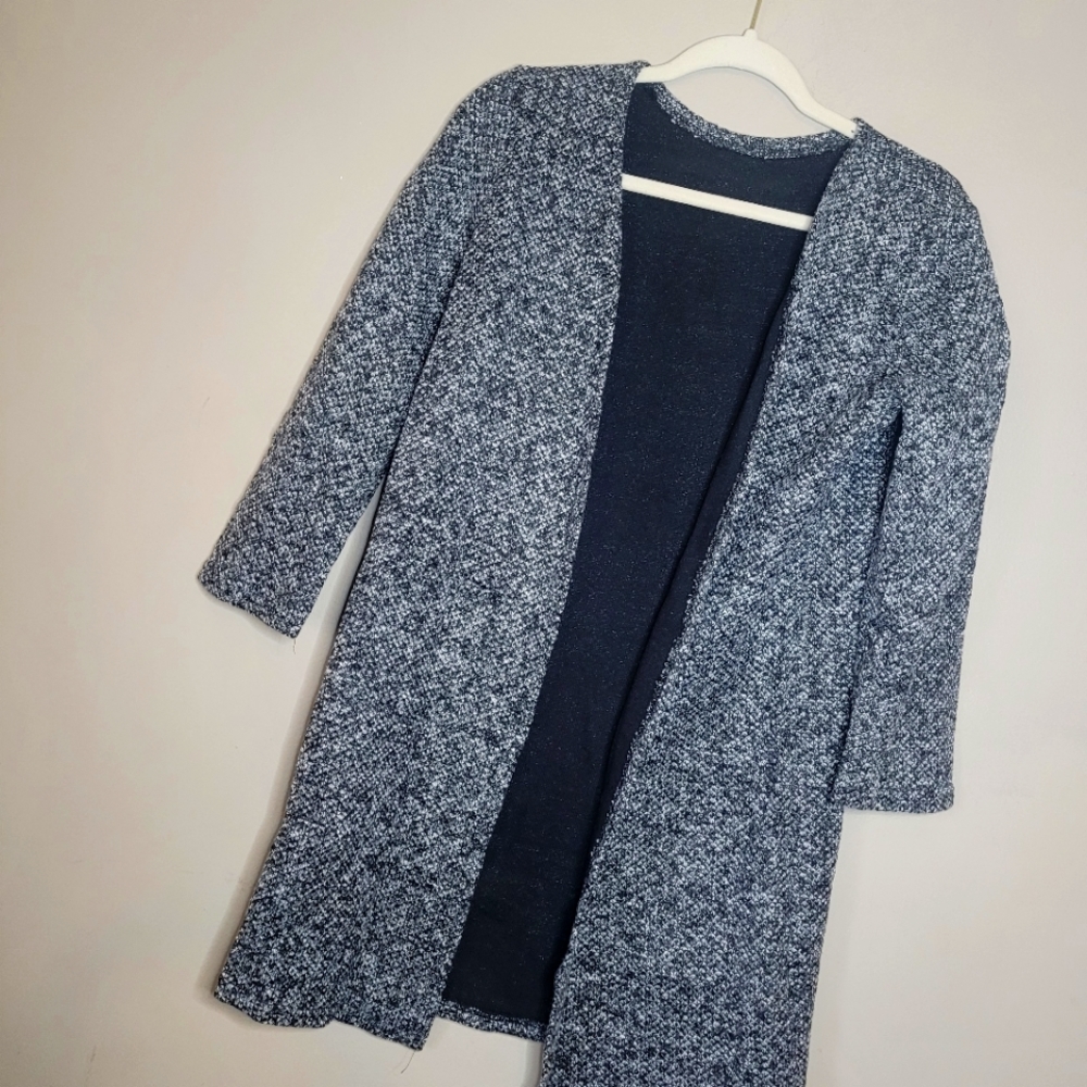 Gray open cardigan